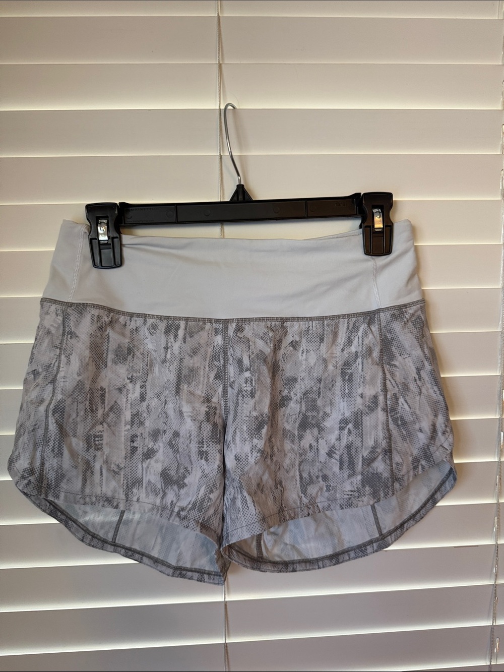 lululemon athletica Light Gray Patterned Athletic Shorts